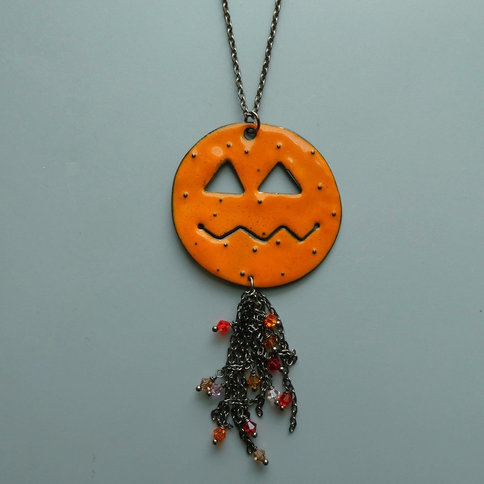 Jack-Ó-Lantern Pendant Necklace
